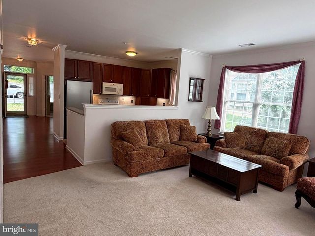 1601 COUNTRY CLUB DR, Springfield, PA 19064