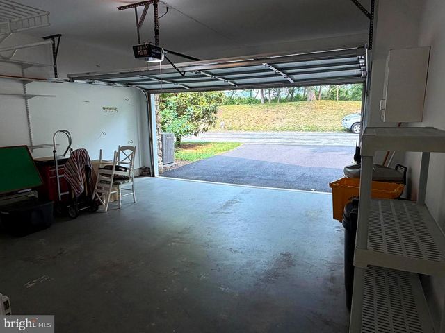 1601 COUNTRY CLUB DR, Springfield, PA 19064