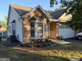 1601 COUNTRY CLUB DR, Springfield, PA 19064