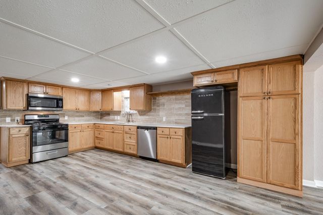 691 Myrtie Drive, Shepherd, TX 77371