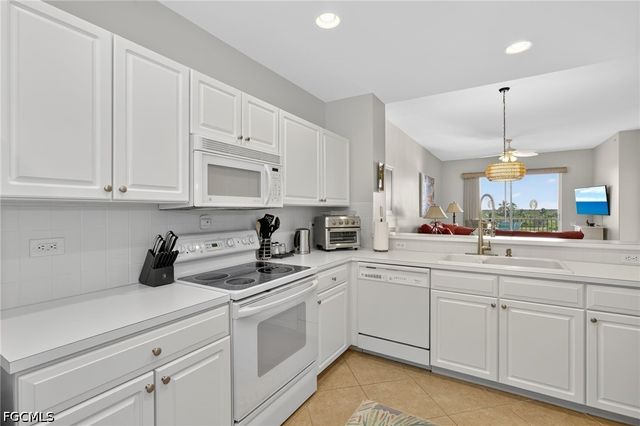 17100 Bridgestone CT 303, Fort Myers, FL 33908