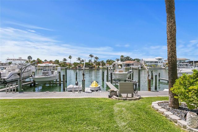 360 PINELLAS BAYWAY S I, St Petersburg, FL 33715