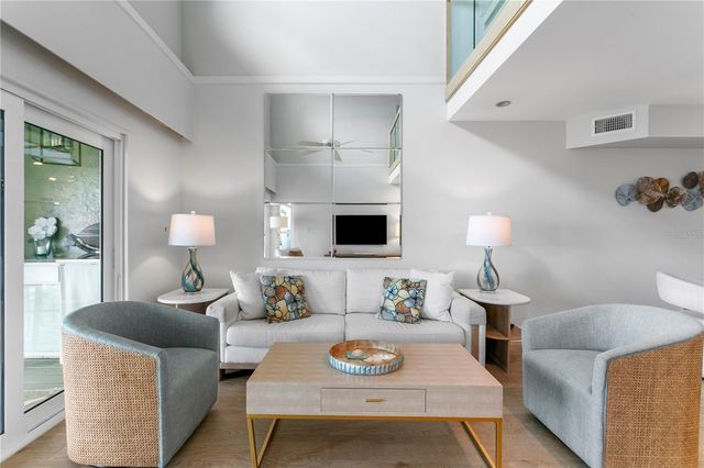 360 PINELLAS BAYWAY S I, St Petersburg, FL 33715