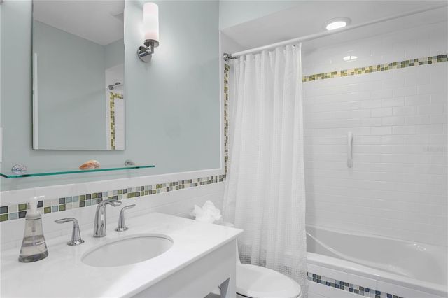 360 PINELLAS BAYWAY S I, St Petersburg, FL 33715