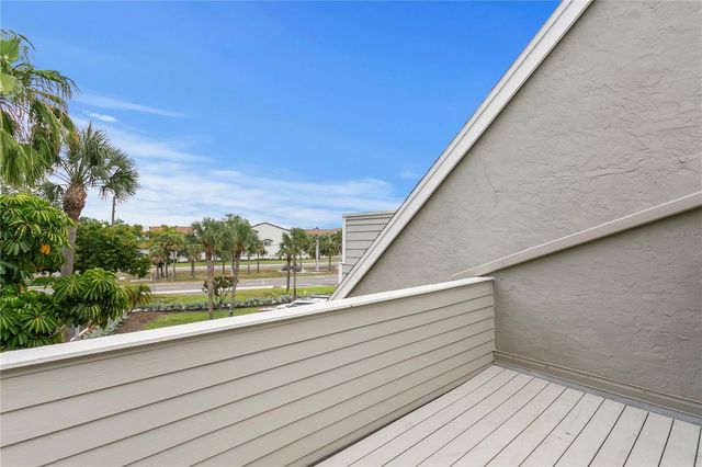 360 PINELLAS BAYWAY S I, St Petersburg, FL 33715
