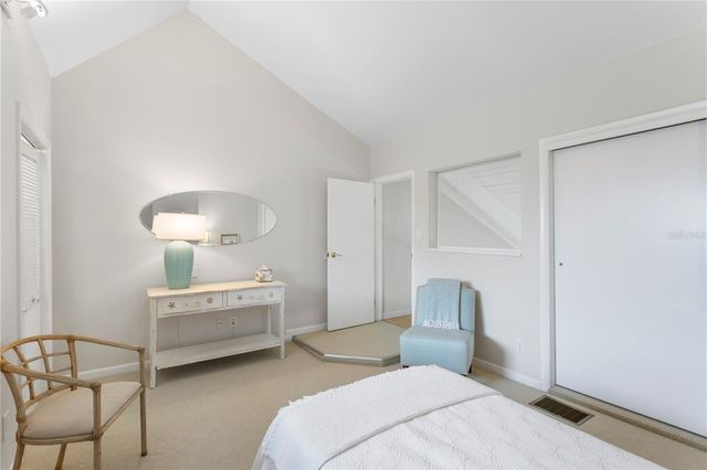 360 PINELLAS BAYWAY S I, St Petersburg, FL 33715