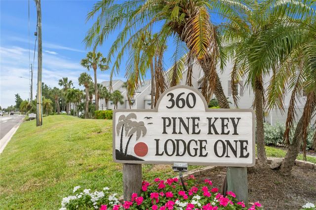 360 PINELLAS BAYWAY S I, St Petersburg, FL 33715