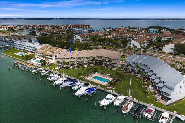360 PINELLAS BAYWAY S I, St Petersburg, FL 33715