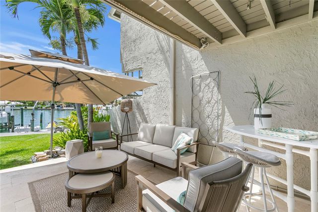 360 PINELLAS BAYWAY S I, St Petersburg, FL 33715