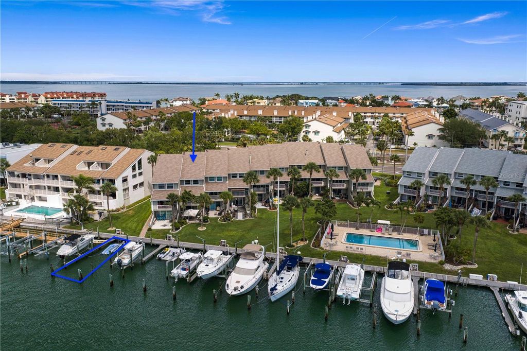 360 PINELLAS BAYWAY S I, St Petersburg, FL 33715