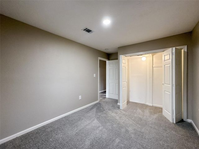 7710 Claiborne Street, Houston, TX 77016