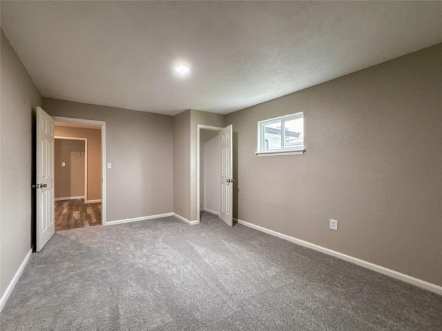 7710 Claiborne Street, Houston, TX 77016