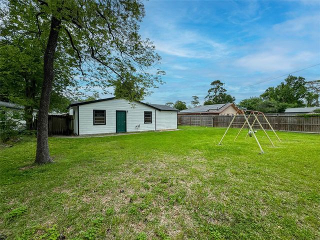 7710 Claiborne Street, Houston, TX 77016