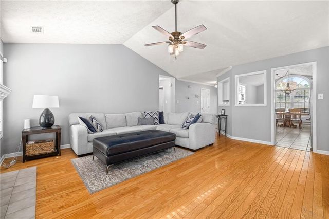 4304 Grey Park Drive, Buford, GA 30519