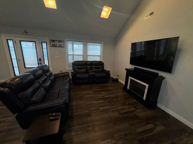 227 S Deer Run Road, Trenton, GA 30752