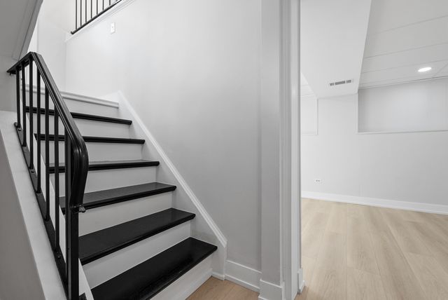 16822 91st Avenue, Orland Hills, IL 60487