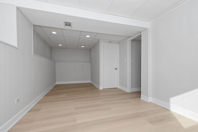 16822 91st Avenue, Orland Hills, IL 60487