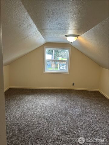 3846 MCKINLEY Avenue E, Tacoma, WA 98404