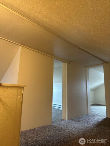 3846 MCKINLEY Avenue E, Tacoma, WA 98404