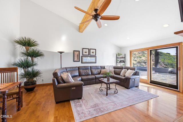 644 Camino De Celeste, Thousand Oaks, CA 91360