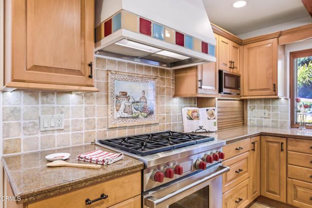 644 Camino De Celeste, Thousand Oaks, CA 91360