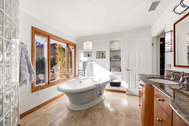 644 Camino De Celeste, Thousand Oaks, CA 91360