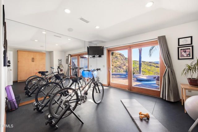 644 Camino De Celeste, Thousand Oaks, CA 91360