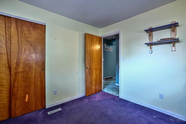 3252 Greenway Avenue, Green Twp, OH 45248