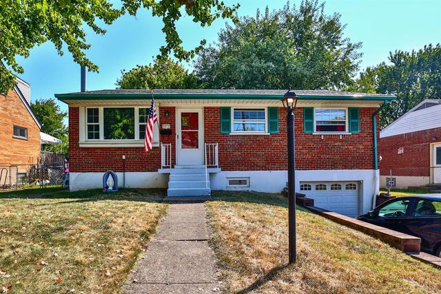 3252 Greenway Avenue, Green Twp, OH 45248