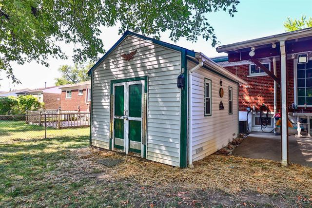 3252 Greenway Avenue, Green Twp, OH 45248