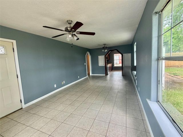 1319 Bernard Street, Pasadena, TX 77506