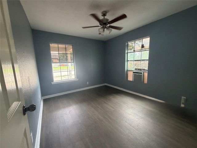 1319 Bernard Street, Pasadena, TX 77506