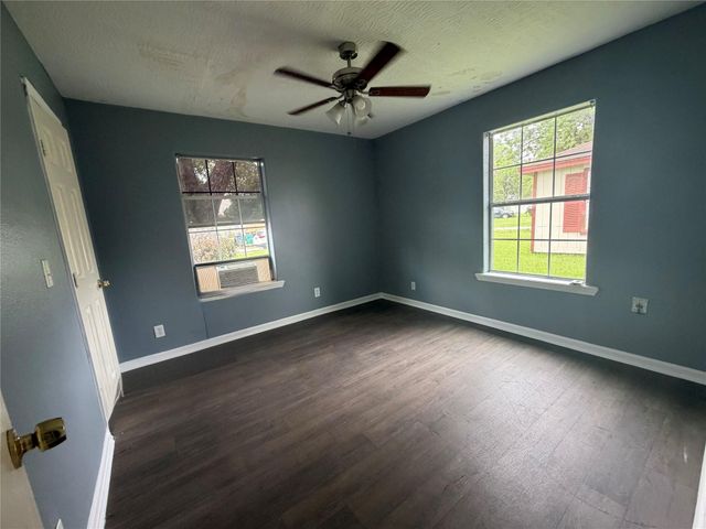 1319 Bernard Street, Pasadena, TX 77506