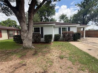 1319 Bernard Street, Pasadena, TX 77506