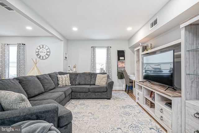 42 EVERGREEN AVE, Pitman, NJ 08071