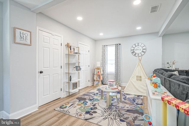42 EVERGREEN AVE, Pitman, NJ 08071