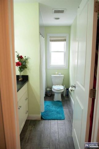 60 Park Avenue 1, Maywood, NJ 07607