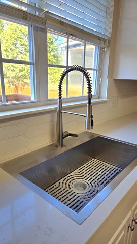 368 Logans Cir, Franklin, TN 37067