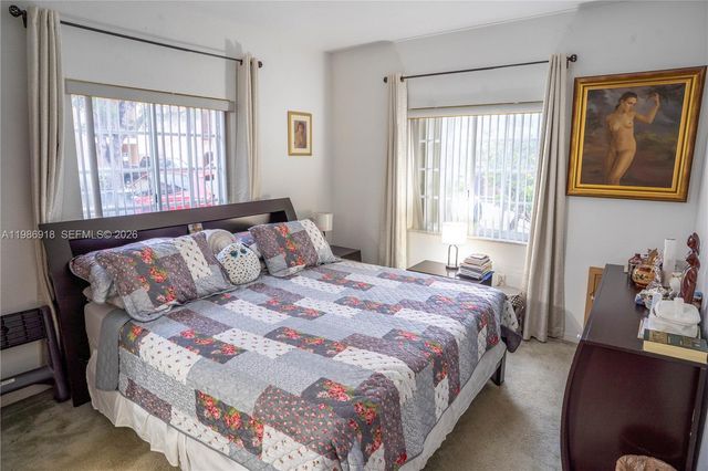 17425 NW 75th Pl 101, Hialeah, FL 33015