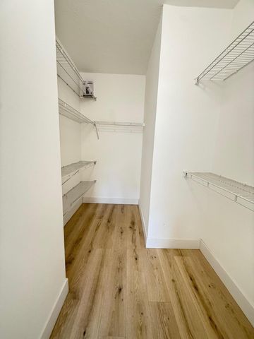 5860 W Sample Road 202, Coral Springs, FL 33067