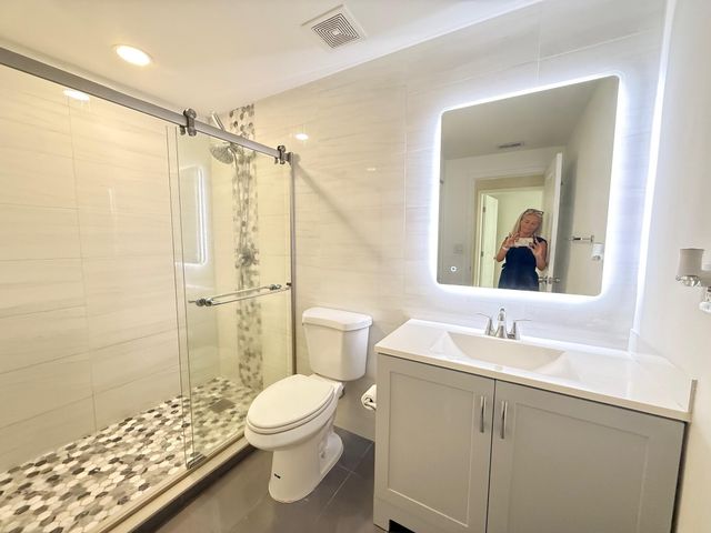 5860 W Sample Road 202, Coral Springs, FL 33067