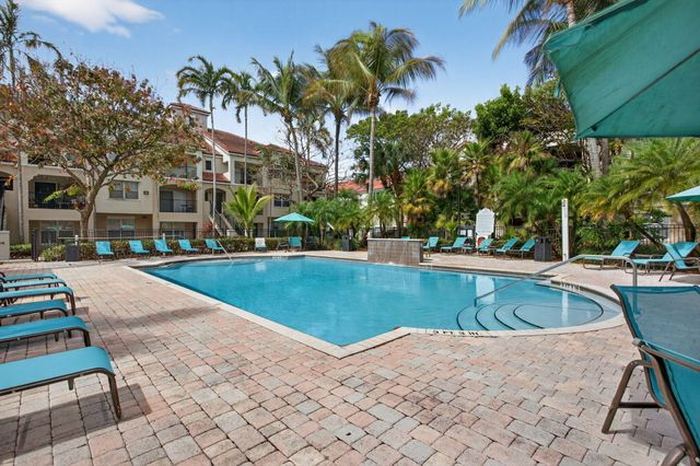 5860 W Sample Road 202, Coral Springs, FL 33067