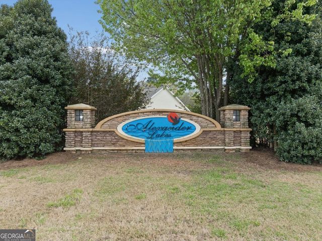 198 Alexander Lakes Drive, Eatonton, GA 31024