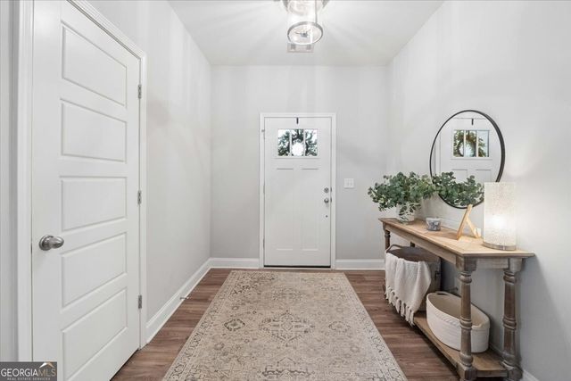 198 Alexander Lakes Drive, Eatonton, GA 31024