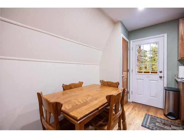 21959 Grandview Ave, Golden, CO 80401