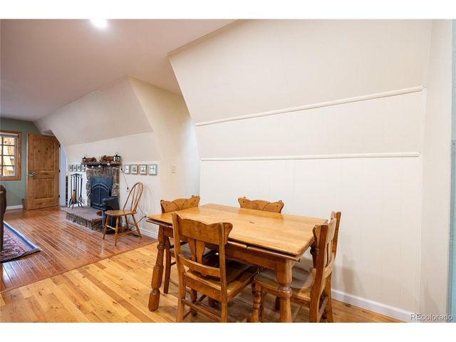 21959 Grandview Ave, Golden, CO 80401