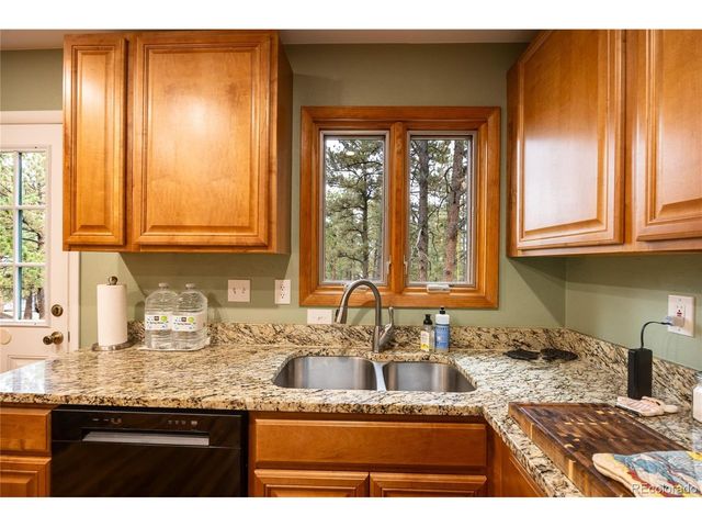 21959 Grandview Ave, Golden, CO 80401
