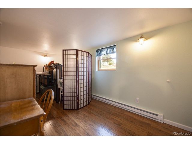 21959 Grandview Ave, Golden, CO 80401