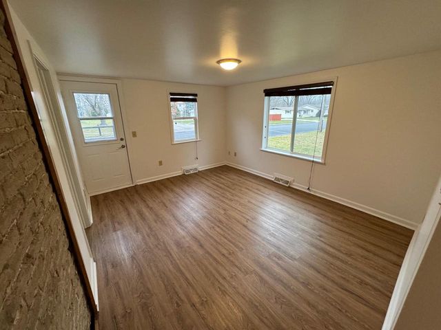 133 W Spaulding STREET, Watertown, WI 53098