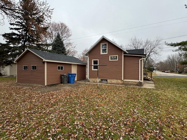 133 W Spaulding STREET, Watertown, WI 53098